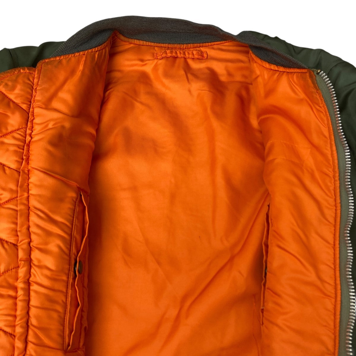 ALPHA 1974年製MA-1ジャケット 古着・中古-6枚目のアイテム画像