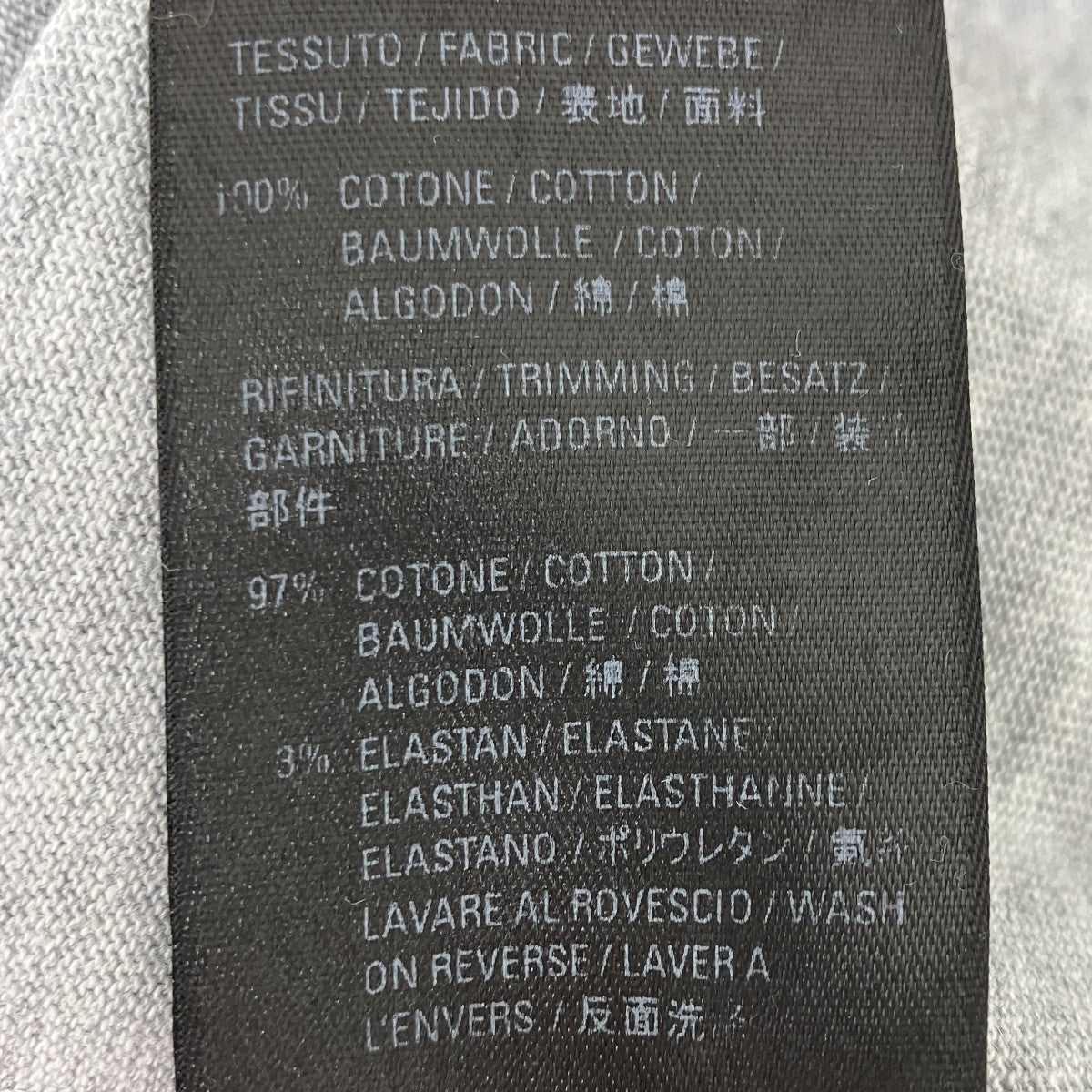 半袖ロゴTシャツ