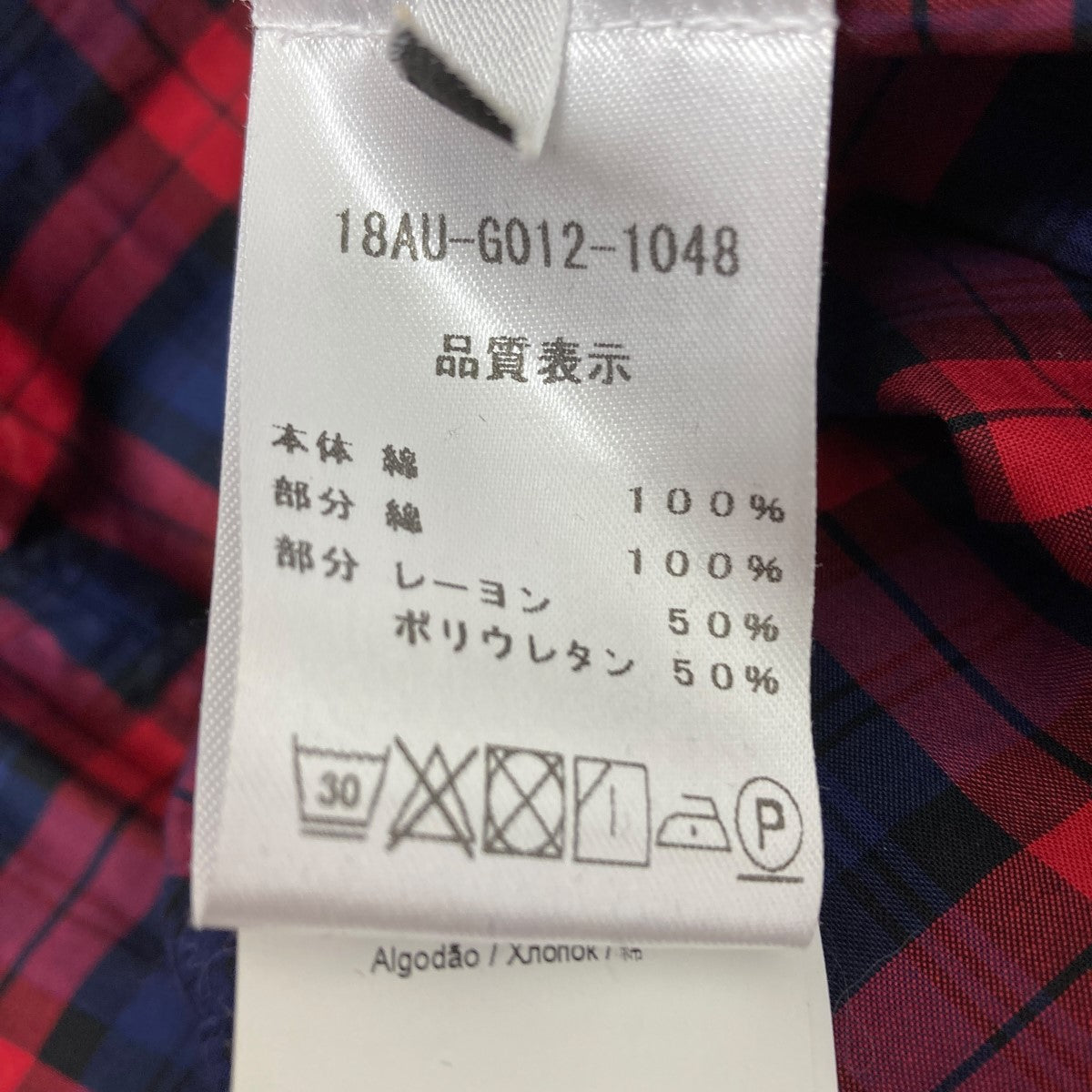 チェックシャツ