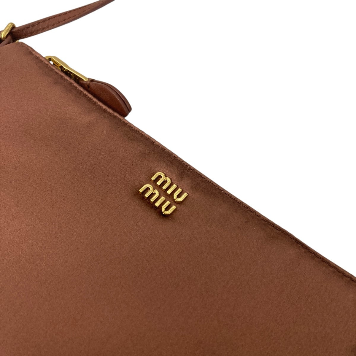 MIU MIU(ミュウミュウ) サテンショルダーバッグ 5NI007 ブラウン