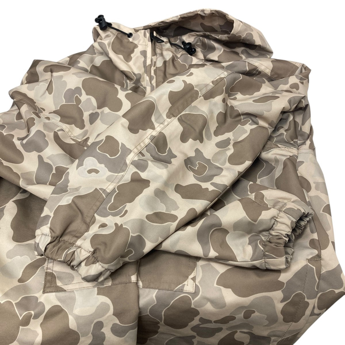 CarHartt カモフラウィンドブレーカージャケット 古着・中古-4枚目のアイテム画像