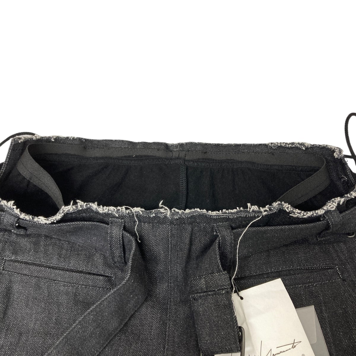 デニムパンツ