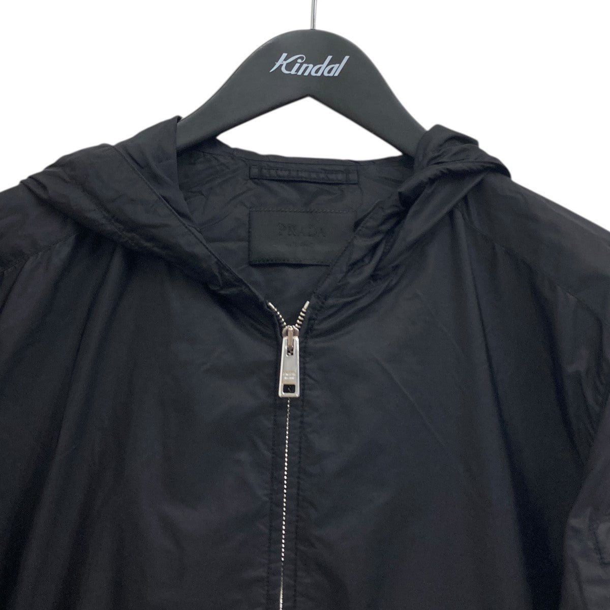 PRADA(プラダ) トライアングルロゴナイロンジャケット SGI242 ブラック