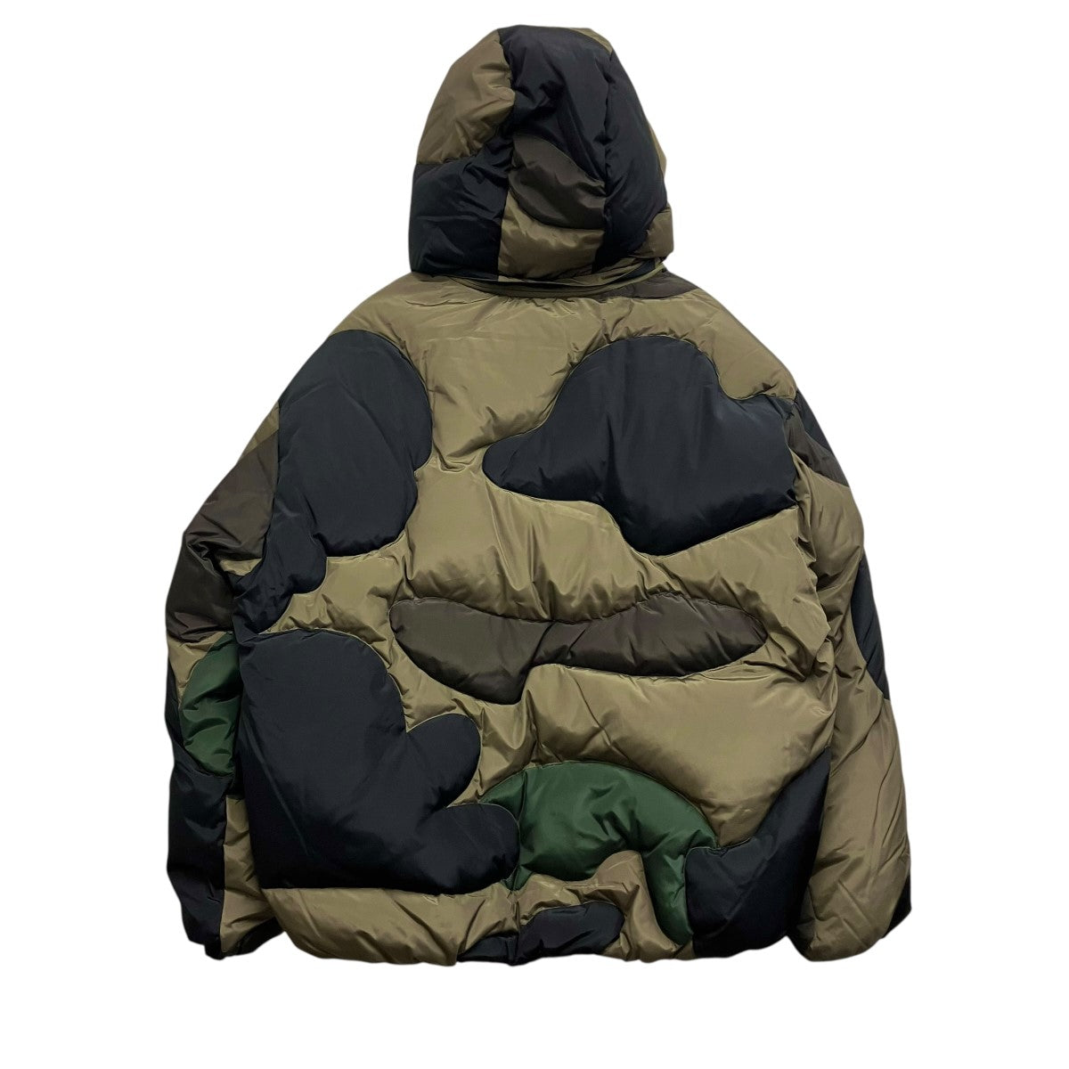 A BATHING APE ナイロンダウンジャケット 古着・中古-2枚目のアイテム画像
