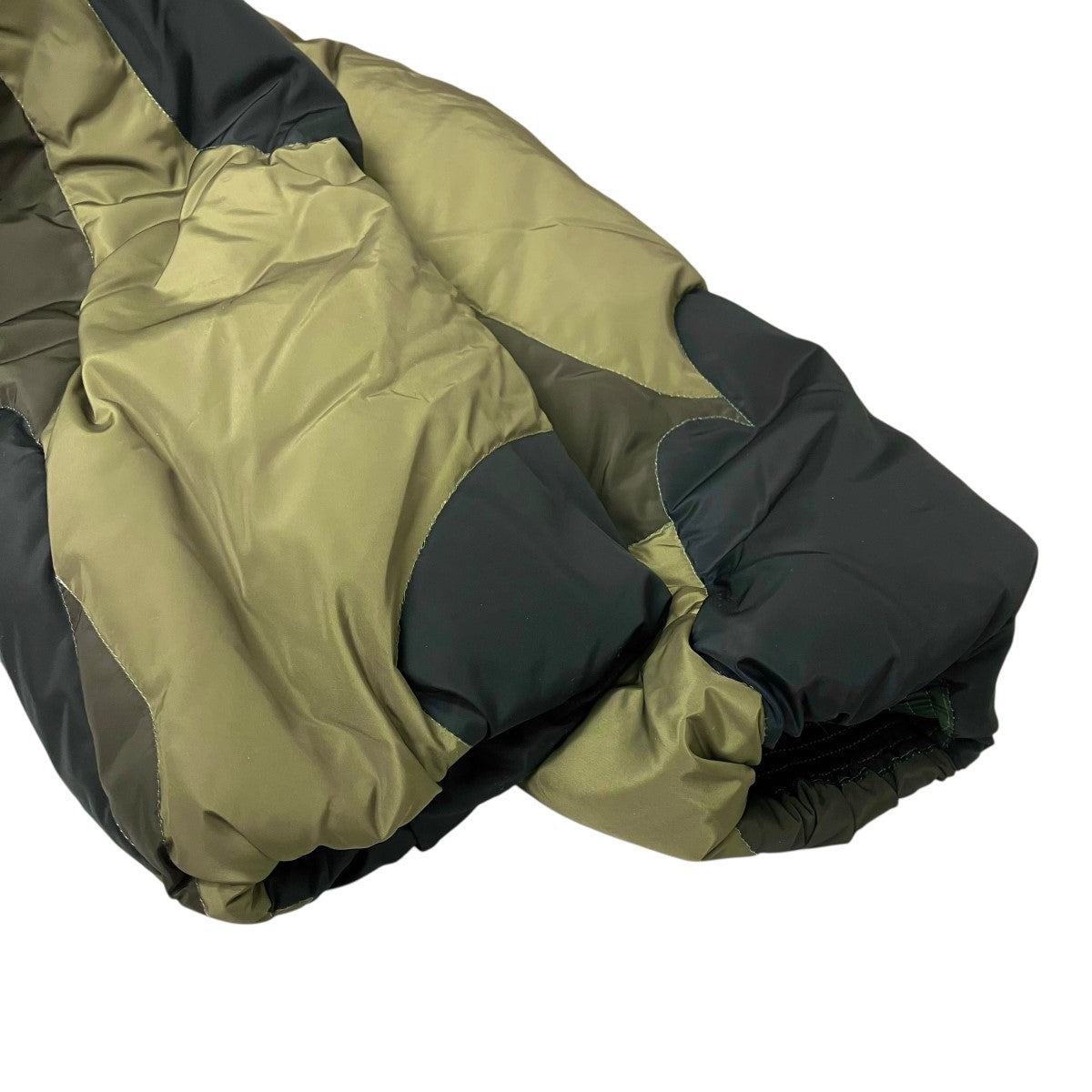 A BATHING APE ナイロンダウンジャケット 古着・中古-5枚目のアイテム画像
