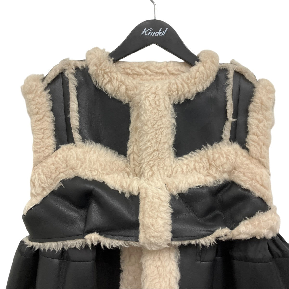 sacai シアリングボアベスト 古着・中古-3枚目のアイテム画像