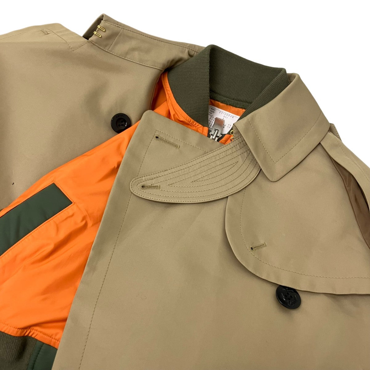 sacai(サカイ) ドッキングショートトレンチジャケット 22-05948 カーキ