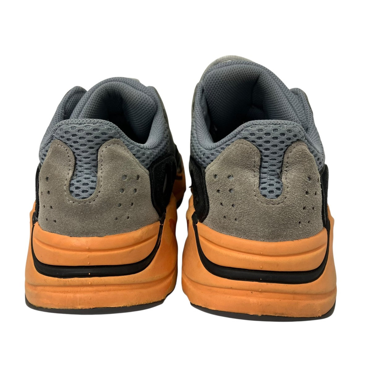 Yeezy Boost 700 V1 ローカットスニーカー
