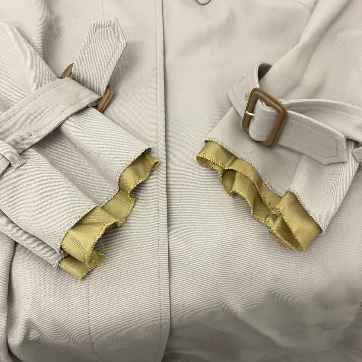 MIU MIU トレンチコート 古着・中古-5枚目のアイテム画像