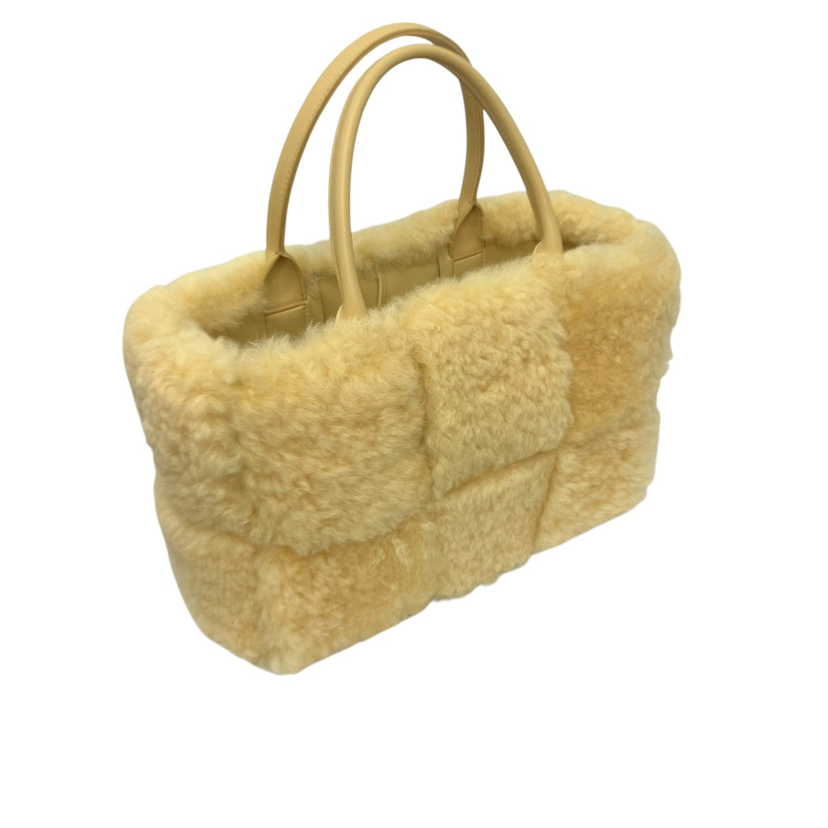BOTTEGA VENETA ムートン アルコトートバッグ 古着・中古-1枚目のアイテム画像