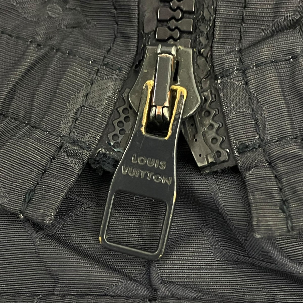 LOUIS VUITTON ナイロンジャケット 古着・中古-8枚目のアイテム画像