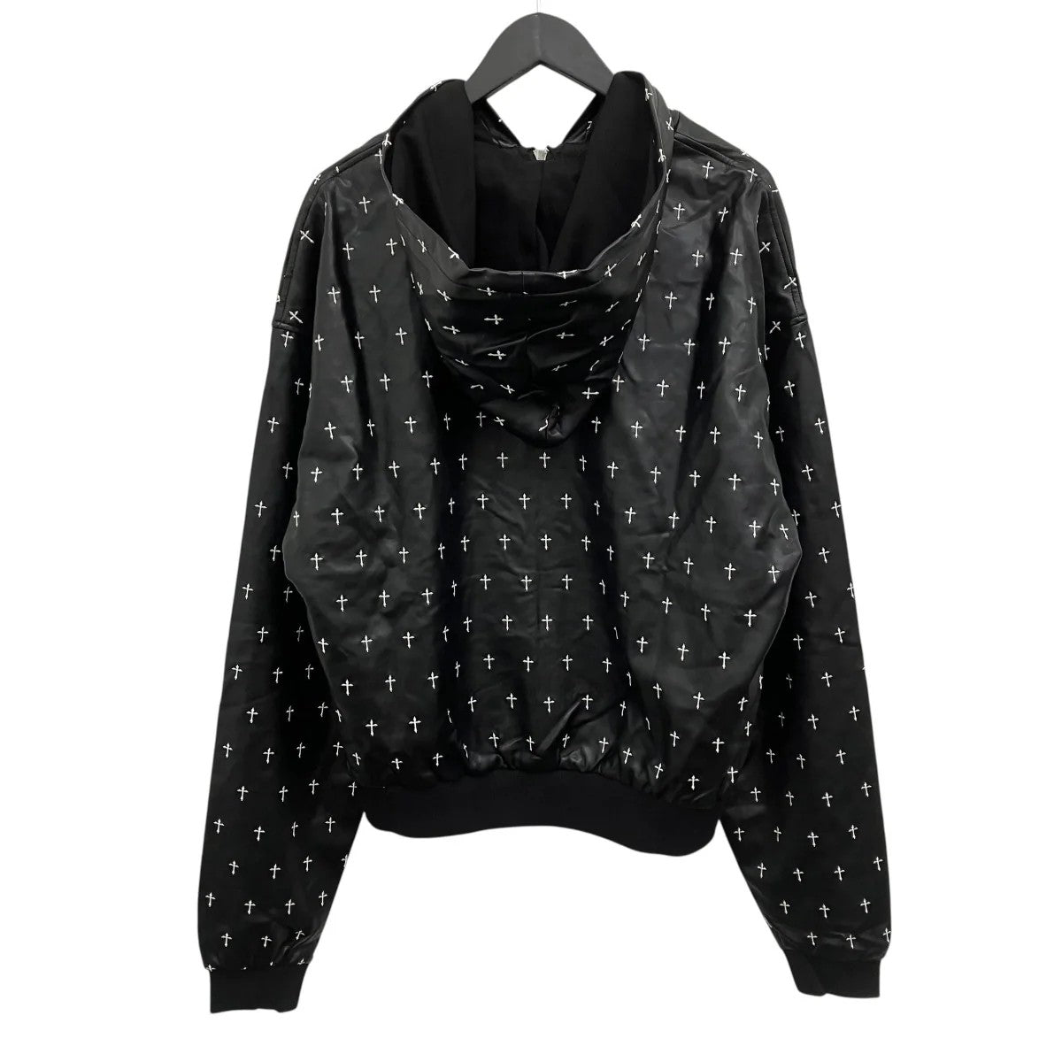 「ALLOVER CROSS ZIP-UP HPPDIE」クロスジップフーディー