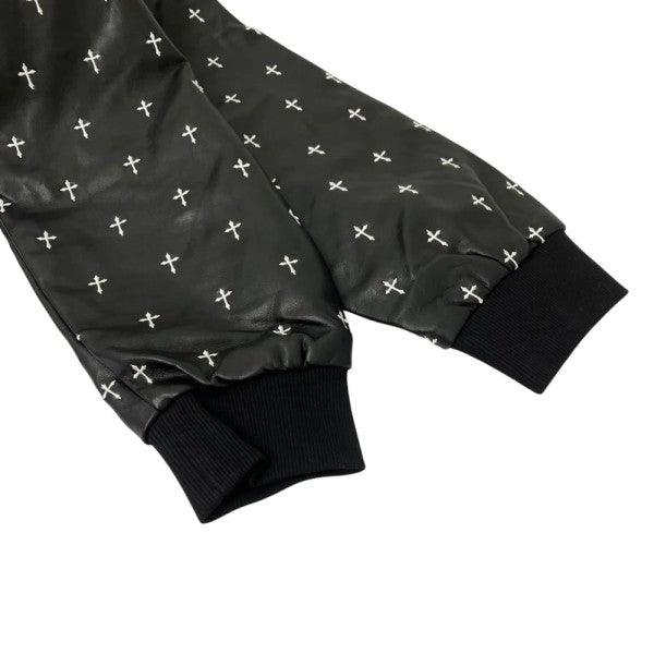「ALLOVER CROSS ZIP-UP HPPDIE」クロスジップフーディー