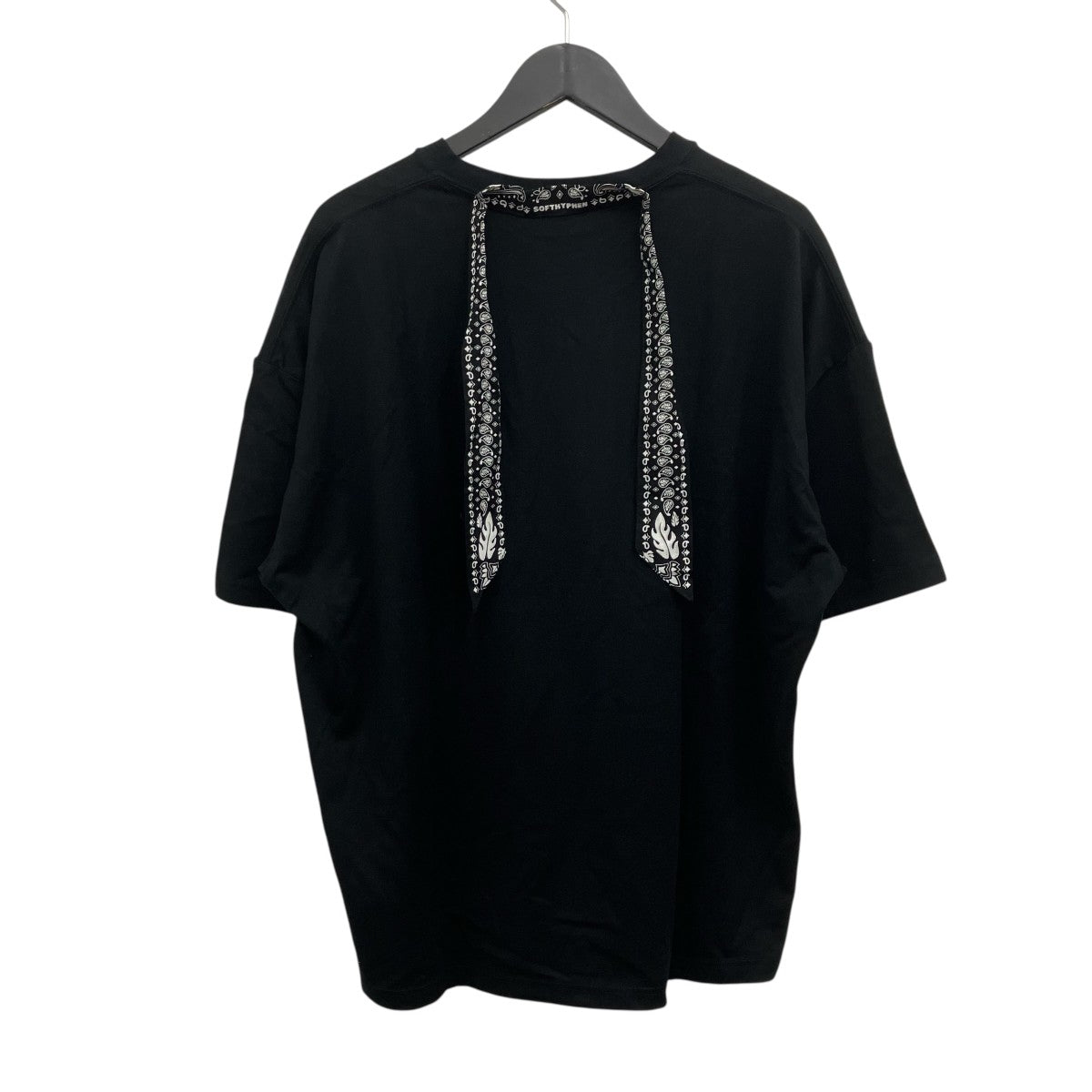 SOFTHYPHEN バンダナスカーフTシャツ 古着・中古-2枚目のアイテム画像