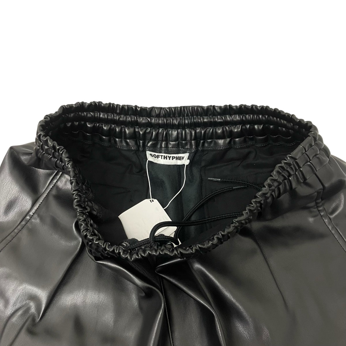 SOFTHYPHEN フェイクレザーハーフパンツ 古着・中古-4枚目のアイテム画像
