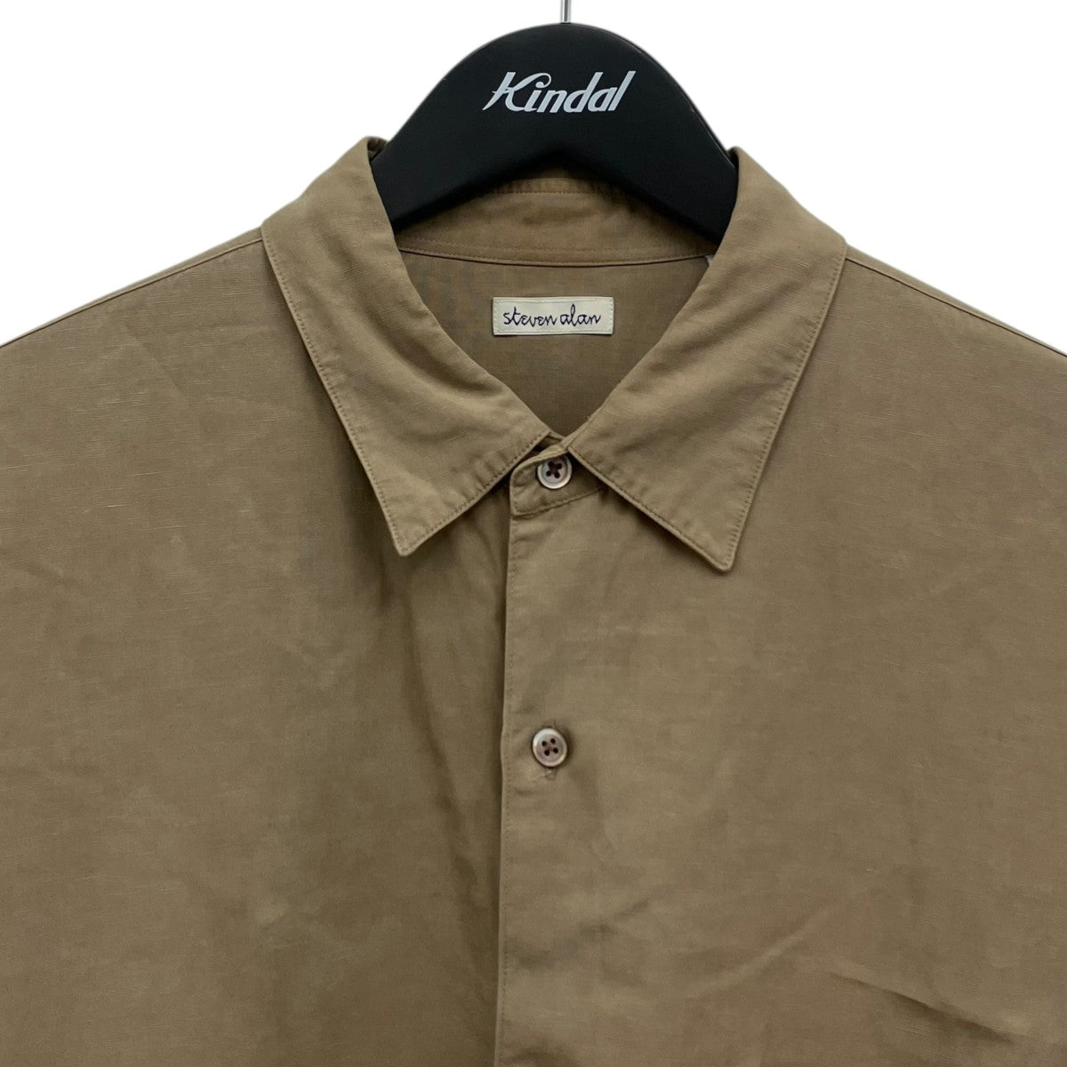 A DRESS REGULAR COLLAR SHIRT