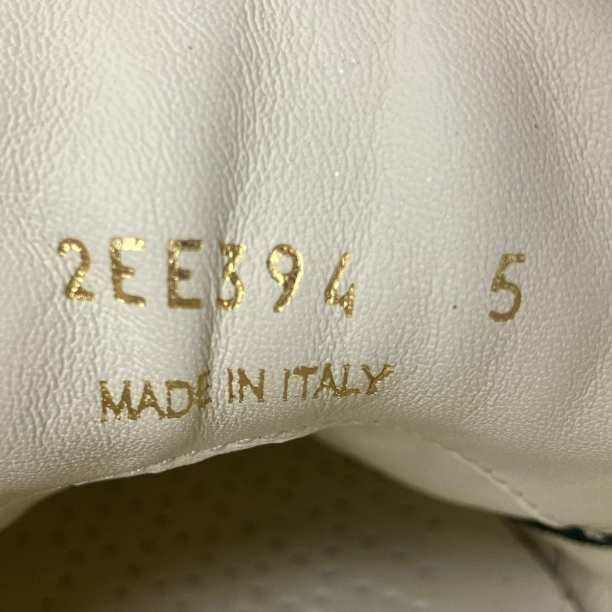 PRADA トライアングルロゴスニーカー 古着・中古-6枚目のアイテム画像