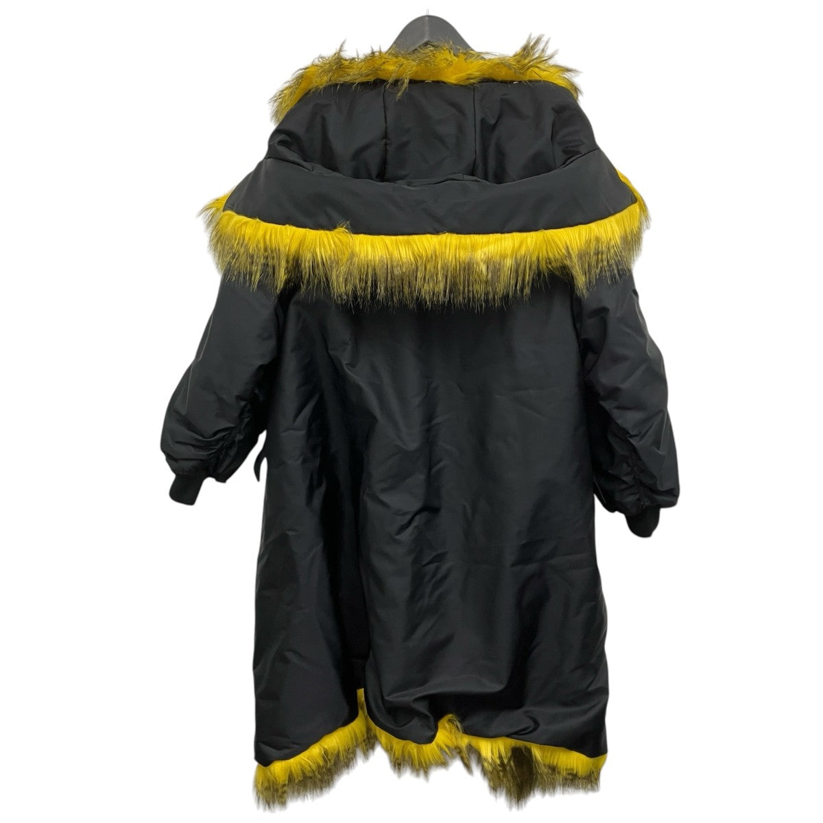 PRADA ファーナイロンコート 古着・中古-2枚目のアイテム画像