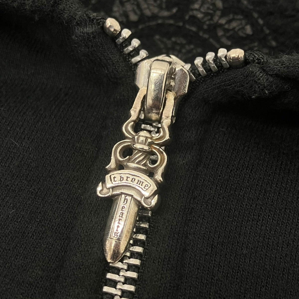 CHROME HEARTS 東京限定ホースシュープリントジップアップパーカー 古着・中古-5枚目のアイテム画像