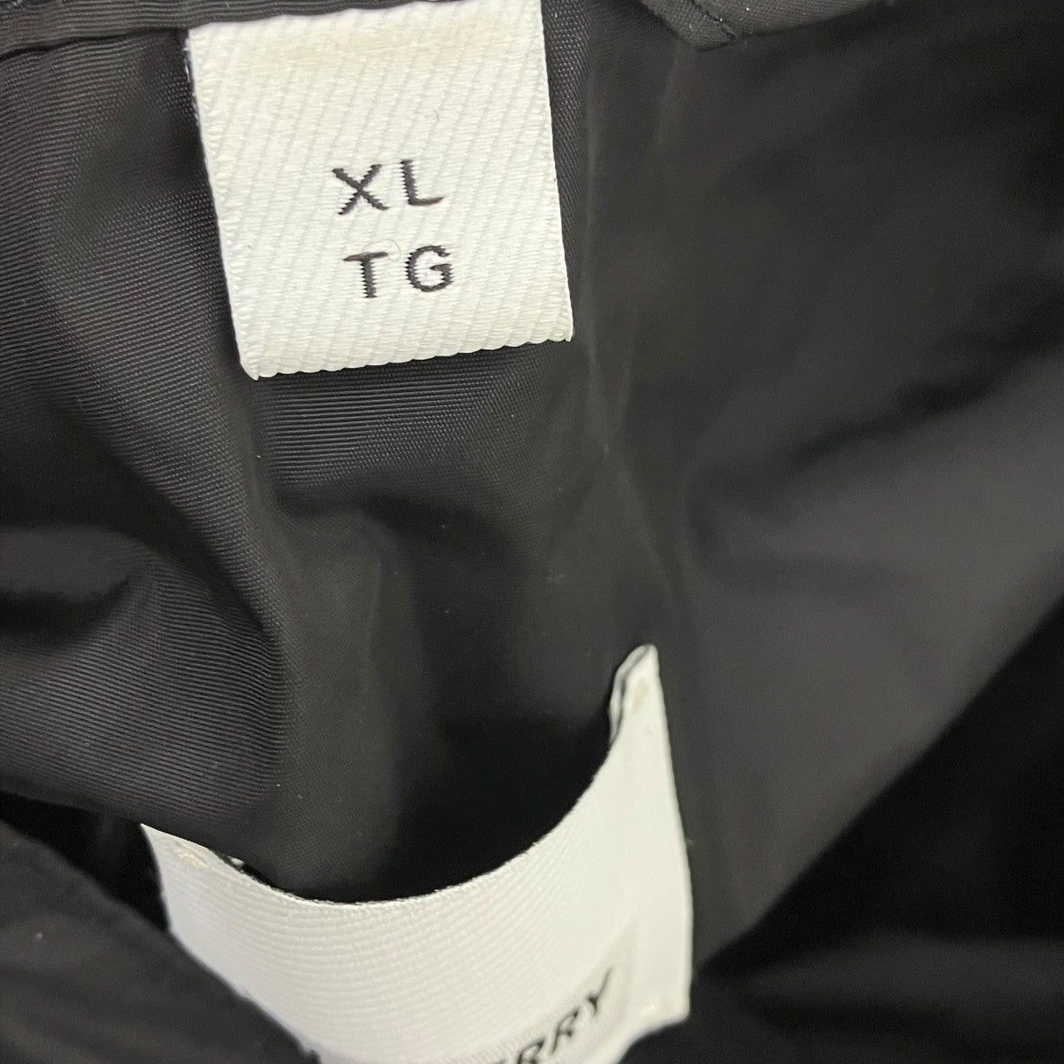 BURBERRY ナイロンパーカー 古着・中古-5枚目のアイテム画像