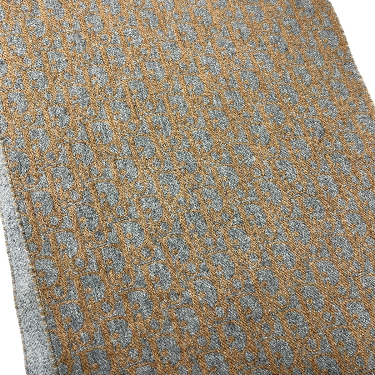 DIOR ダブルフェイスオブリークスカーフ 古着・中古-4枚目のアイテム画像