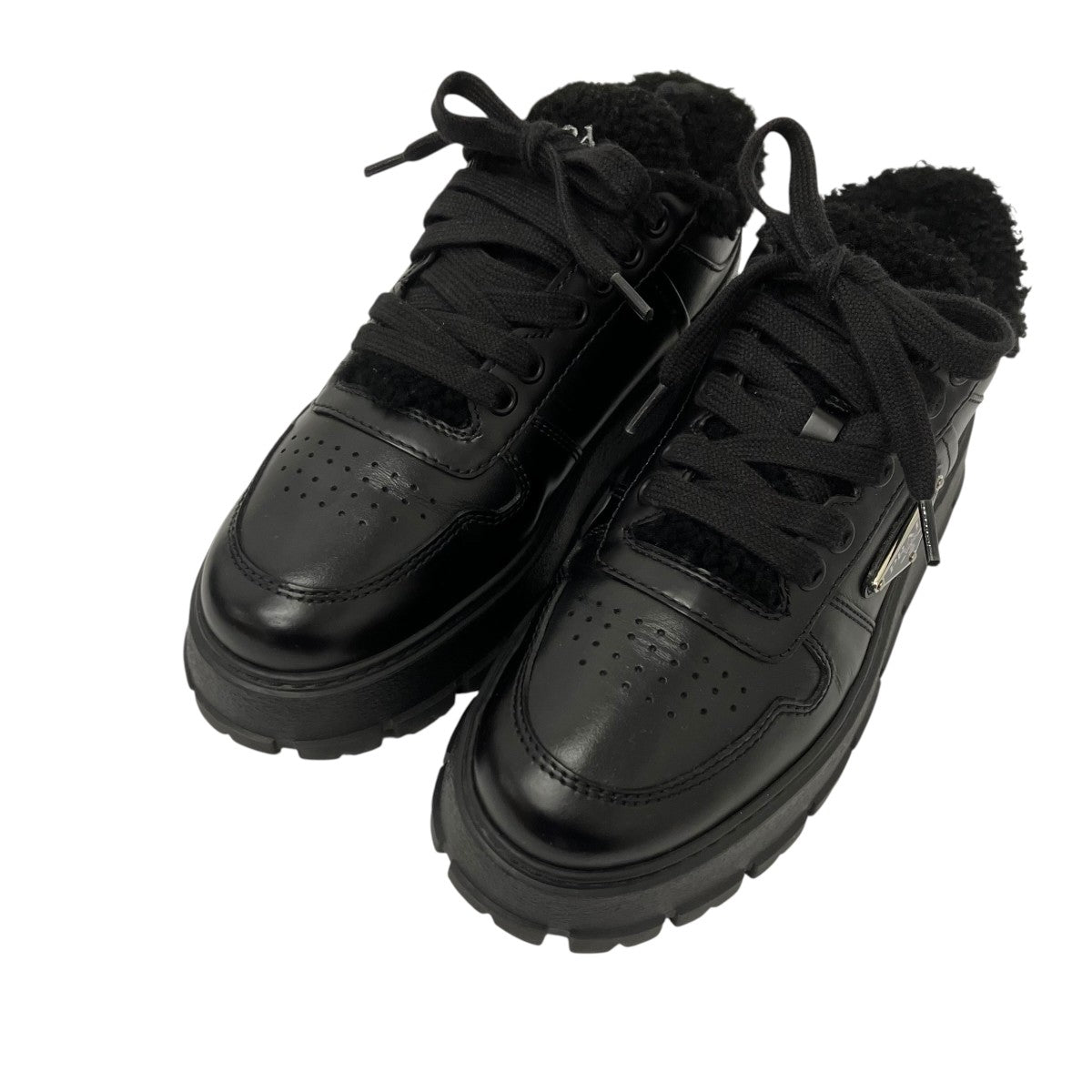 PRADA ロートップスニーカー 古着・中古-1枚目のアイテム画像