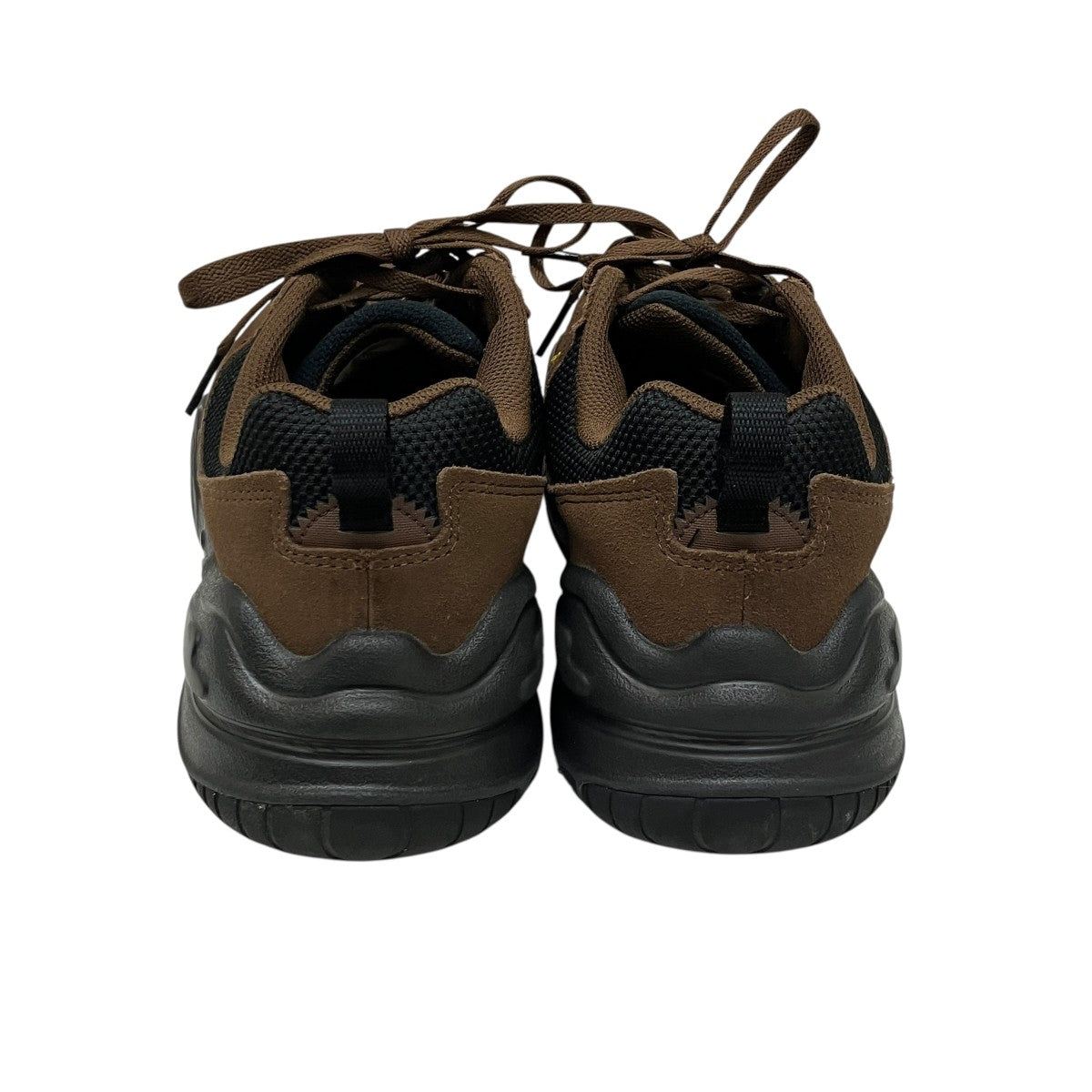 TECH HERA CACAO WOWローカットスニーカーFJ9532-200