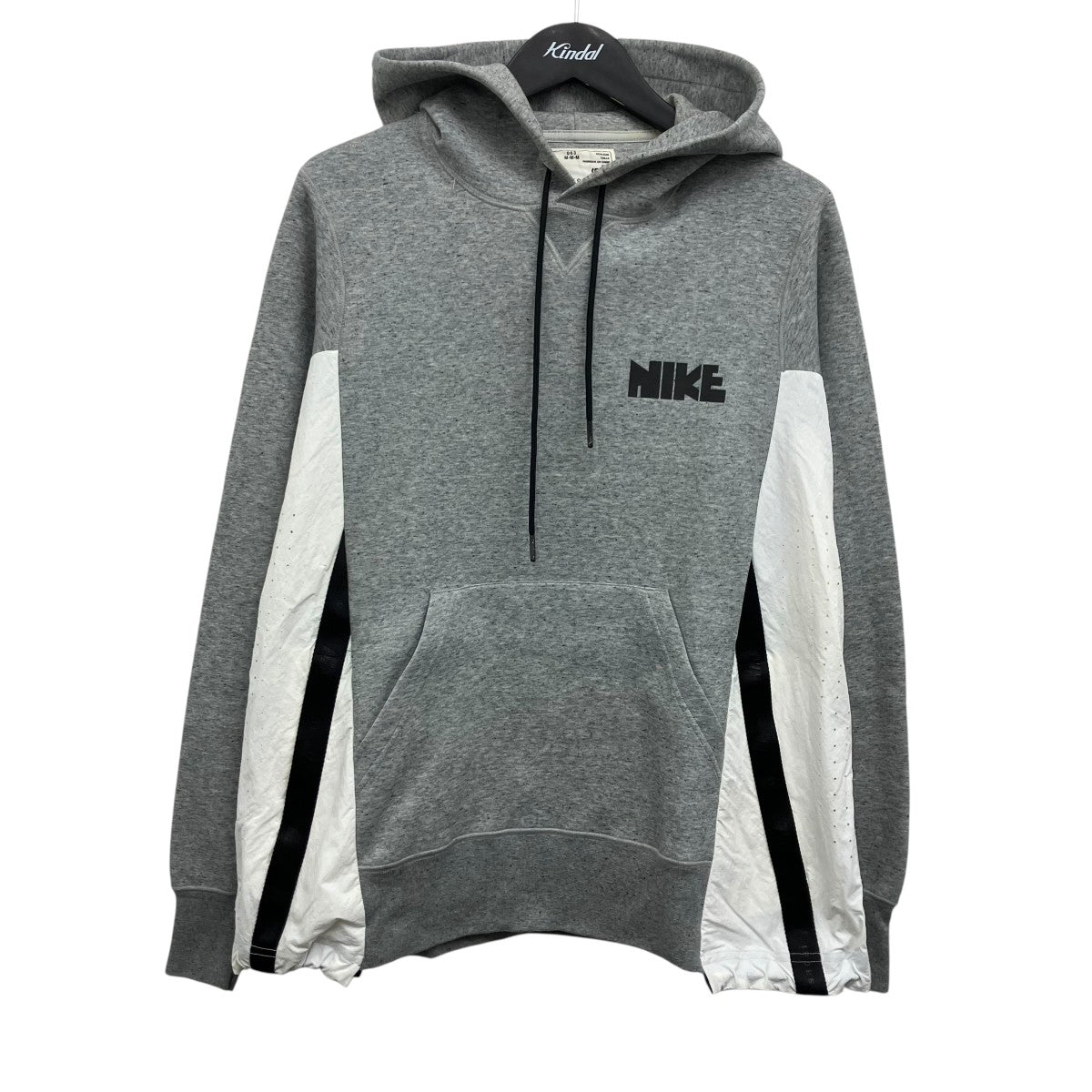 sacai×NIKE プルオーバーパーカー 古着・中古-1枚目のアイテム画像