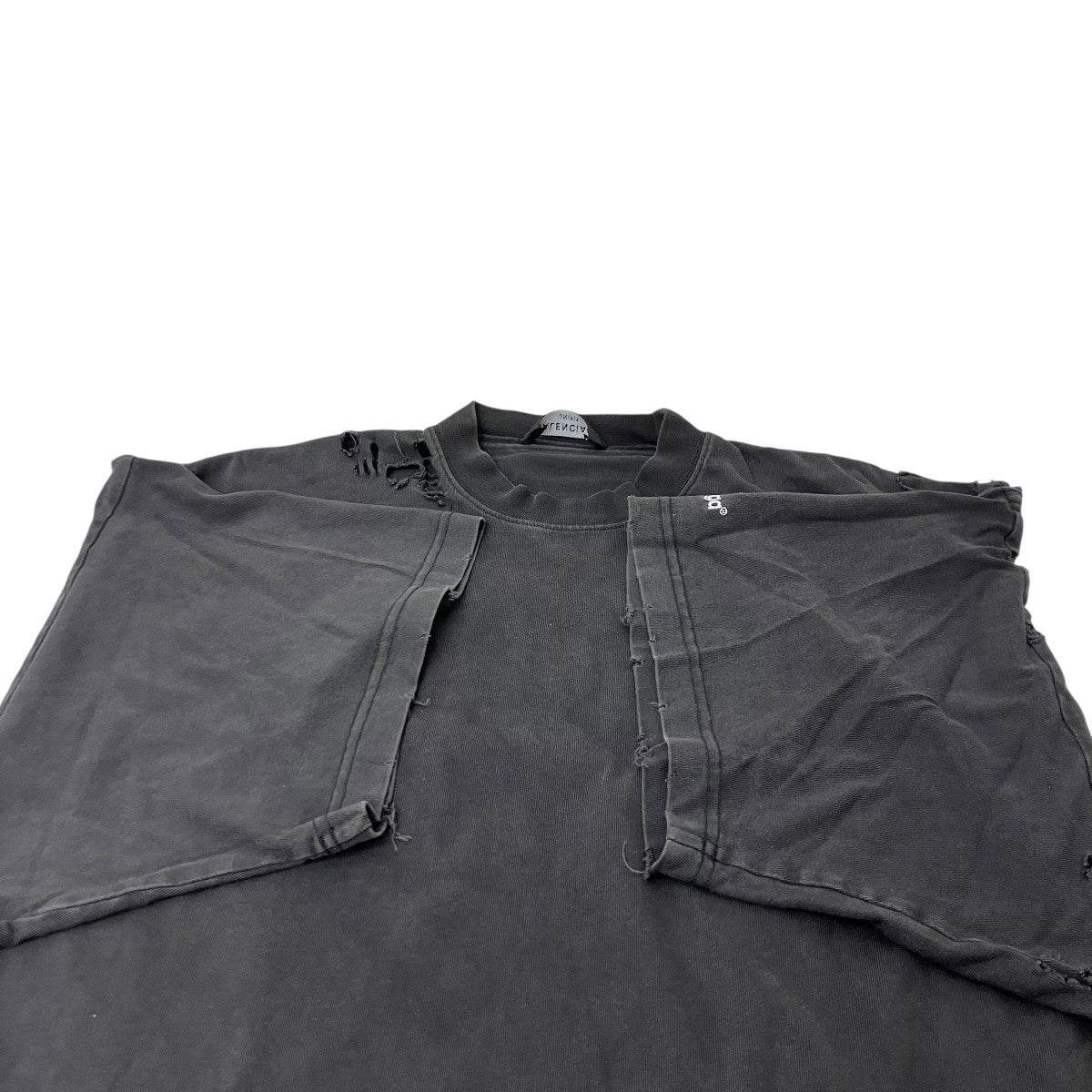 BALENCIAGA(バレンシアガ) デストロイ加工Tシャツ 704056 グレー