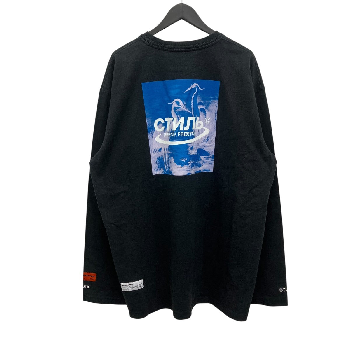 長袖Tシャツ