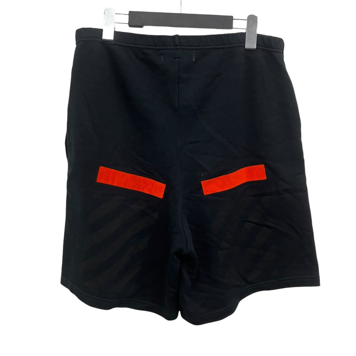 OFFWHITE スウェットハーフパンツ 古着・中古-2枚目のアイテム画像