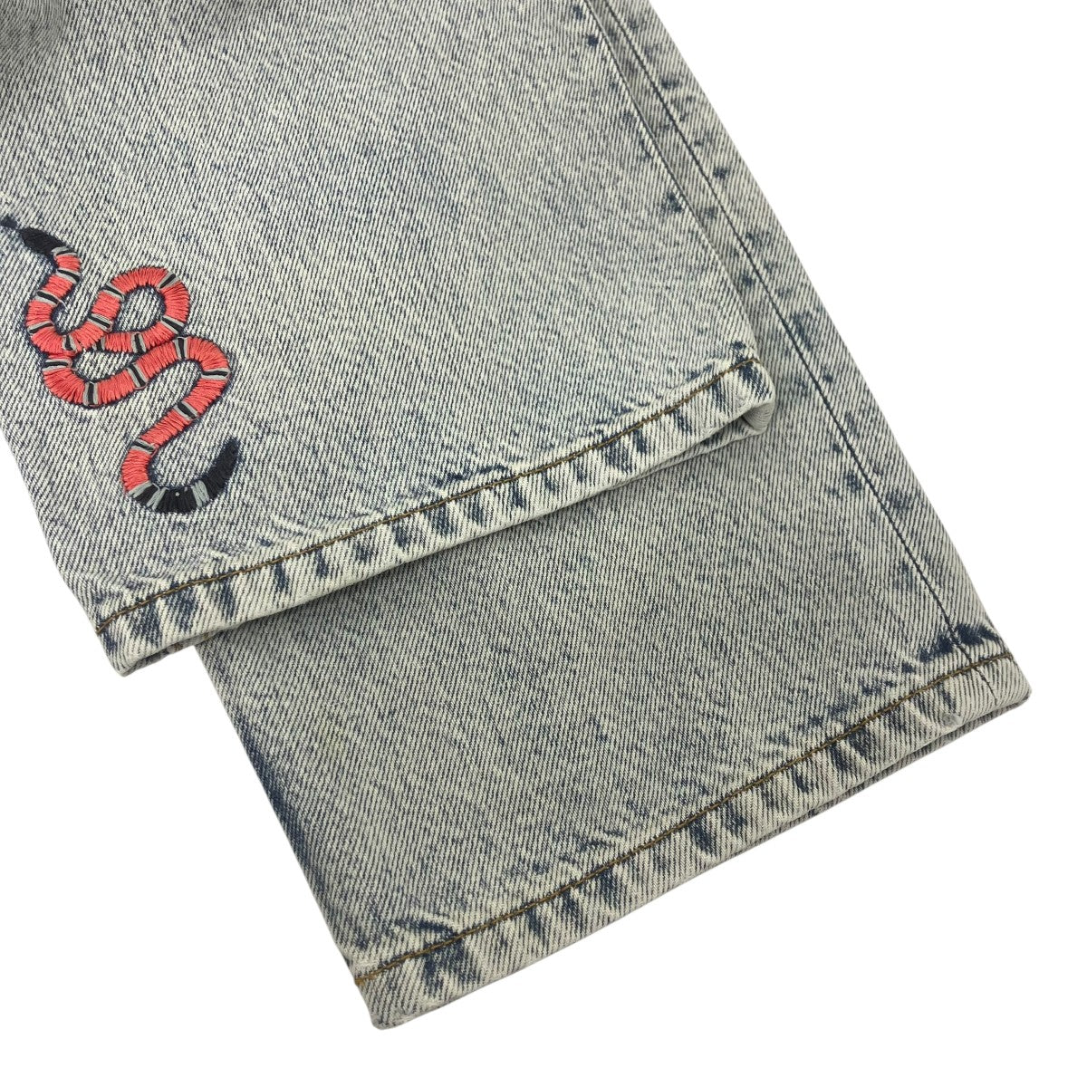 GUCCI エンブロイダリーデザインデニム 古着・中古-4枚目のアイテム画像