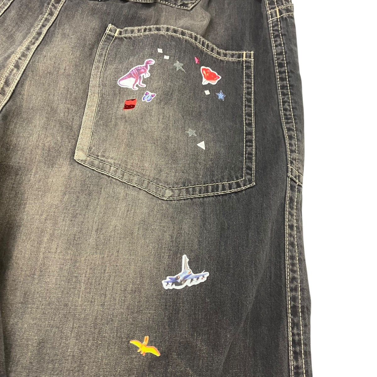 MIHARA YASUHIRO ステッカーデザインデニム 古着・中古-6枚目のアイテム画像