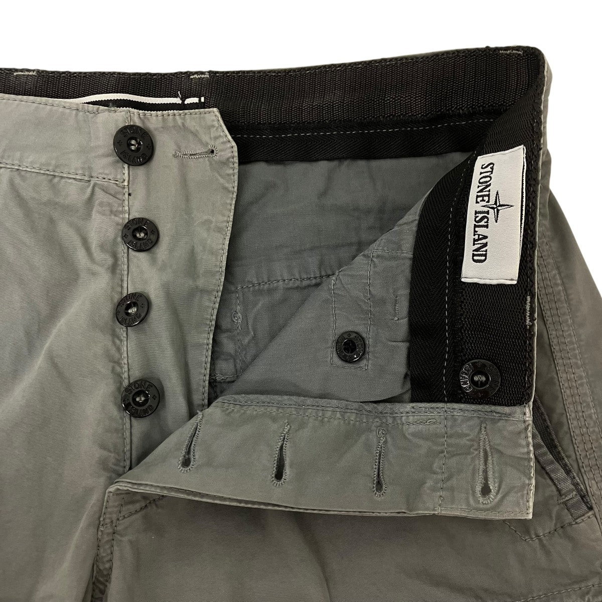 STONE ISLAND(ストーンアイランド) ショートパンツ 6215LS2WN グレー