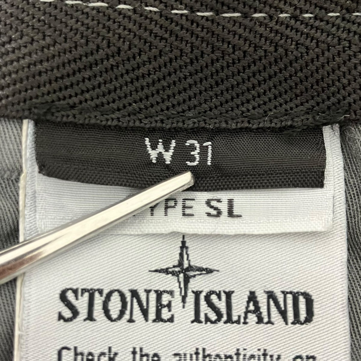 STONE ISLAND(ストーンアイランド) ショートパンツ 6215LS2WN グレー