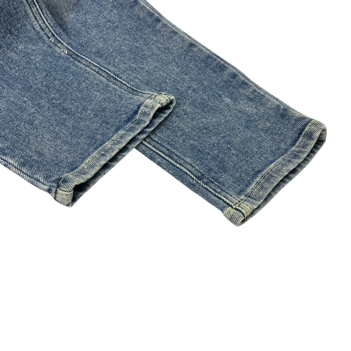 デニムパンツ