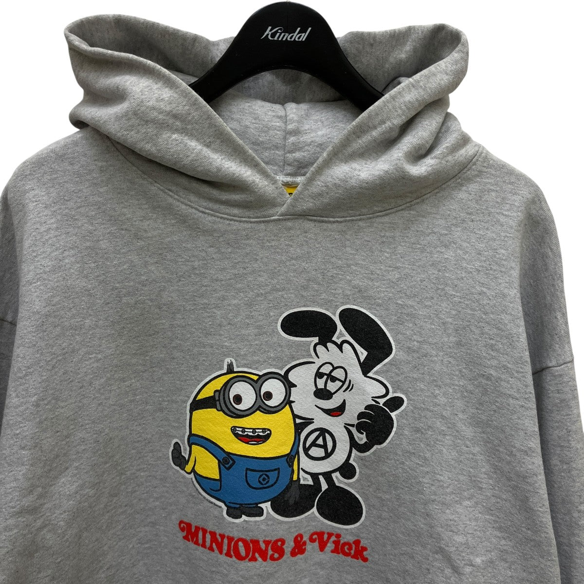 MINIONS＆Vickプルオーバーパーカー