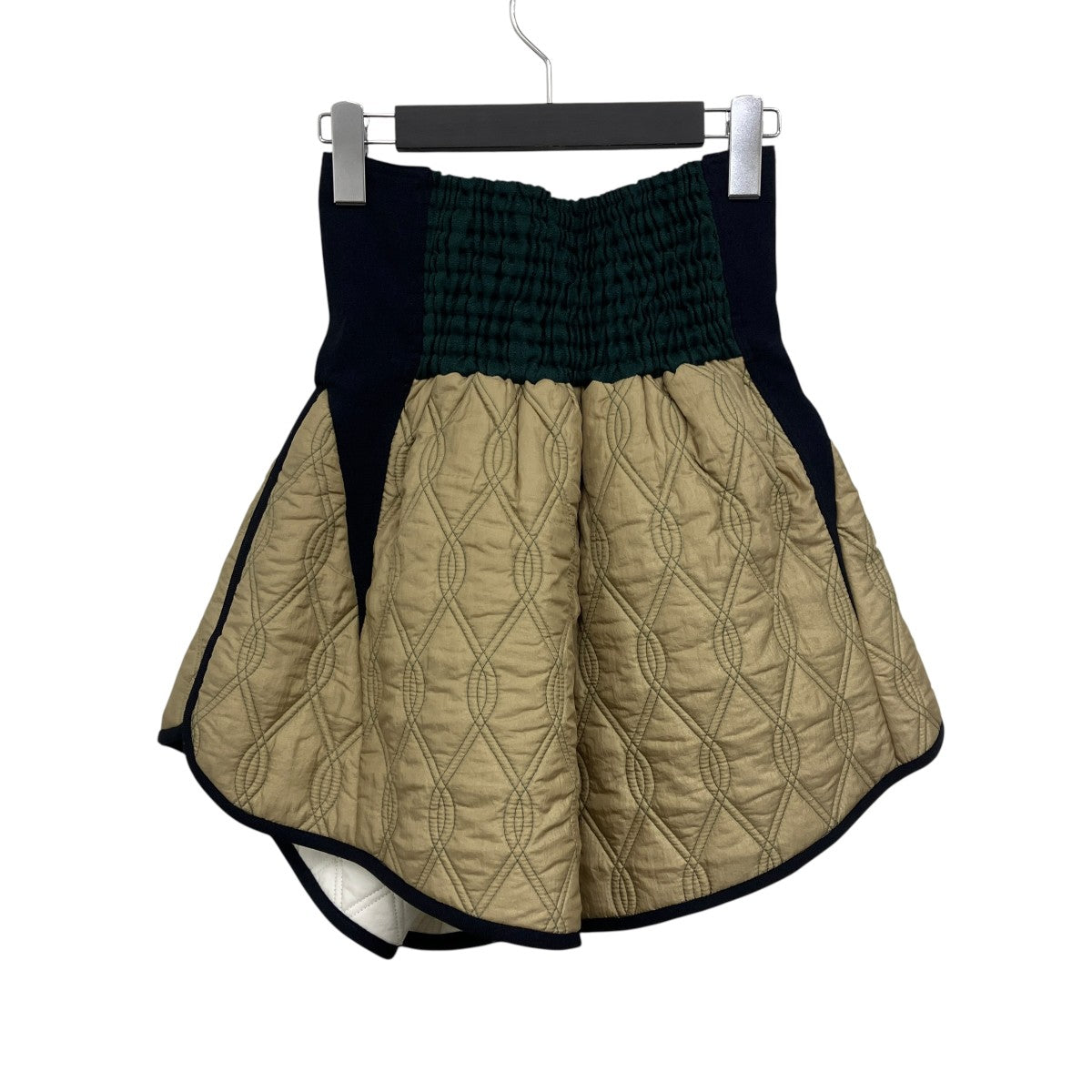 切替キルティングショーツ