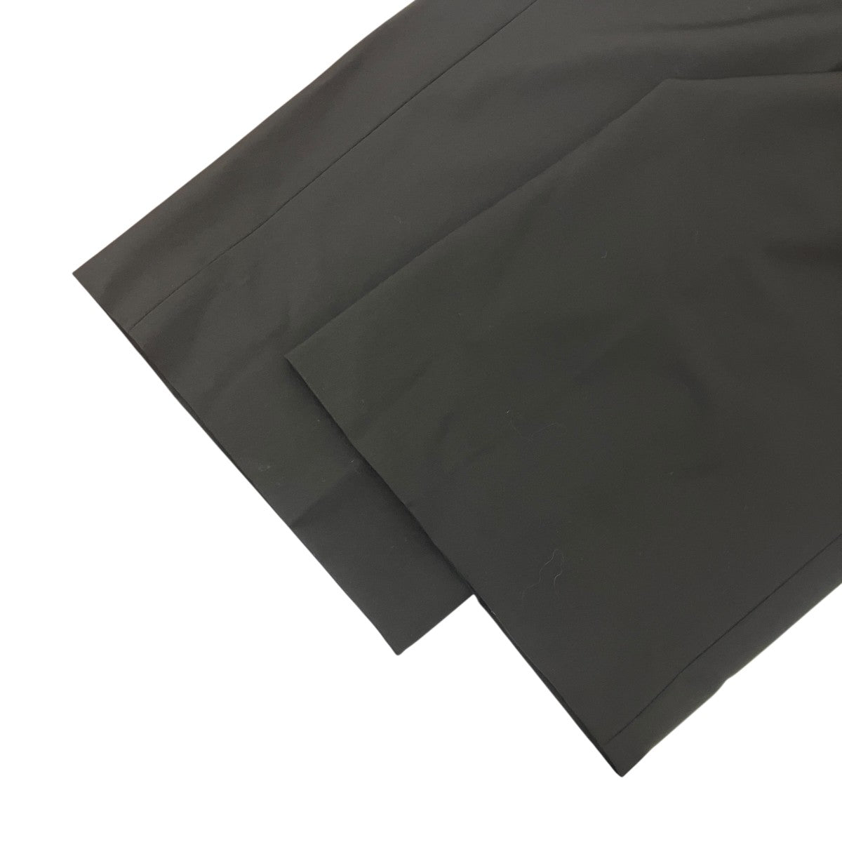 ウェストロゴイージーパンツ