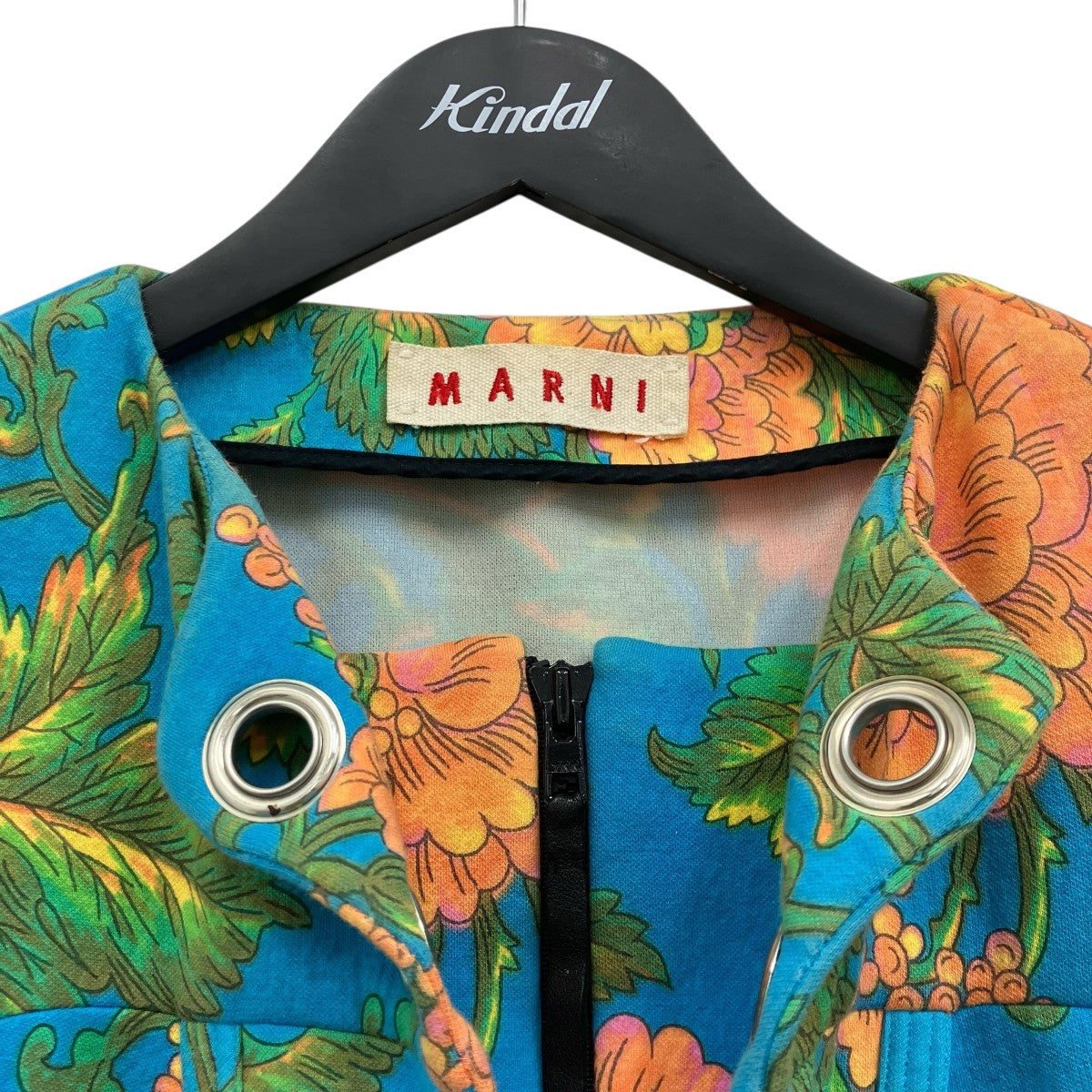 FLORAL PRINTED ZIP-UP TOP 花柄カットソー