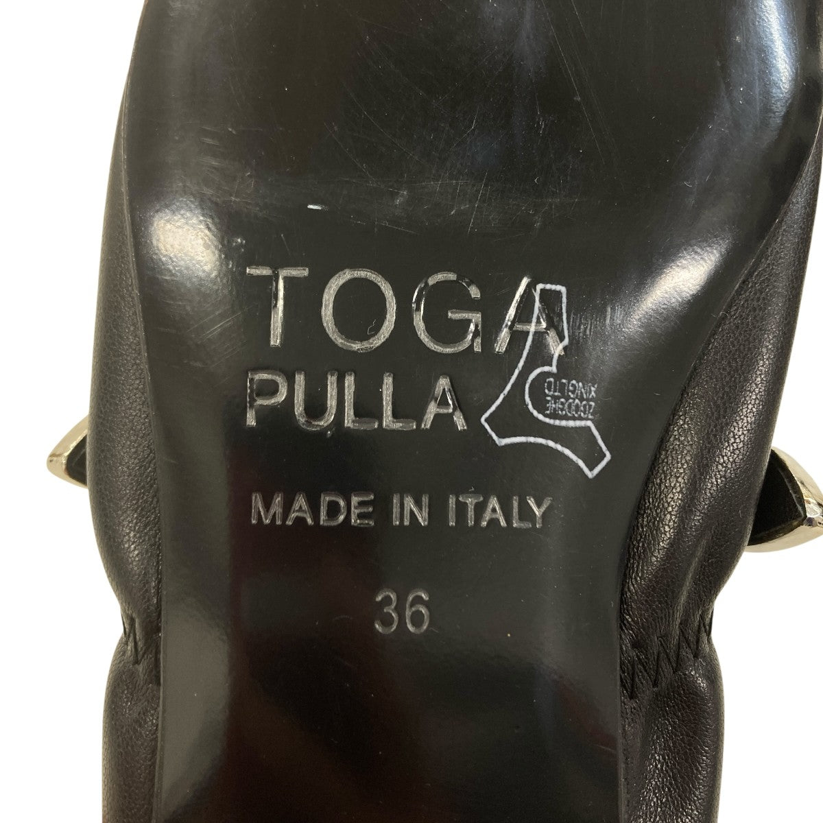 TOGA PULLA(トーガプルラ) コンチョレザーミュール ブラック サイズ 36