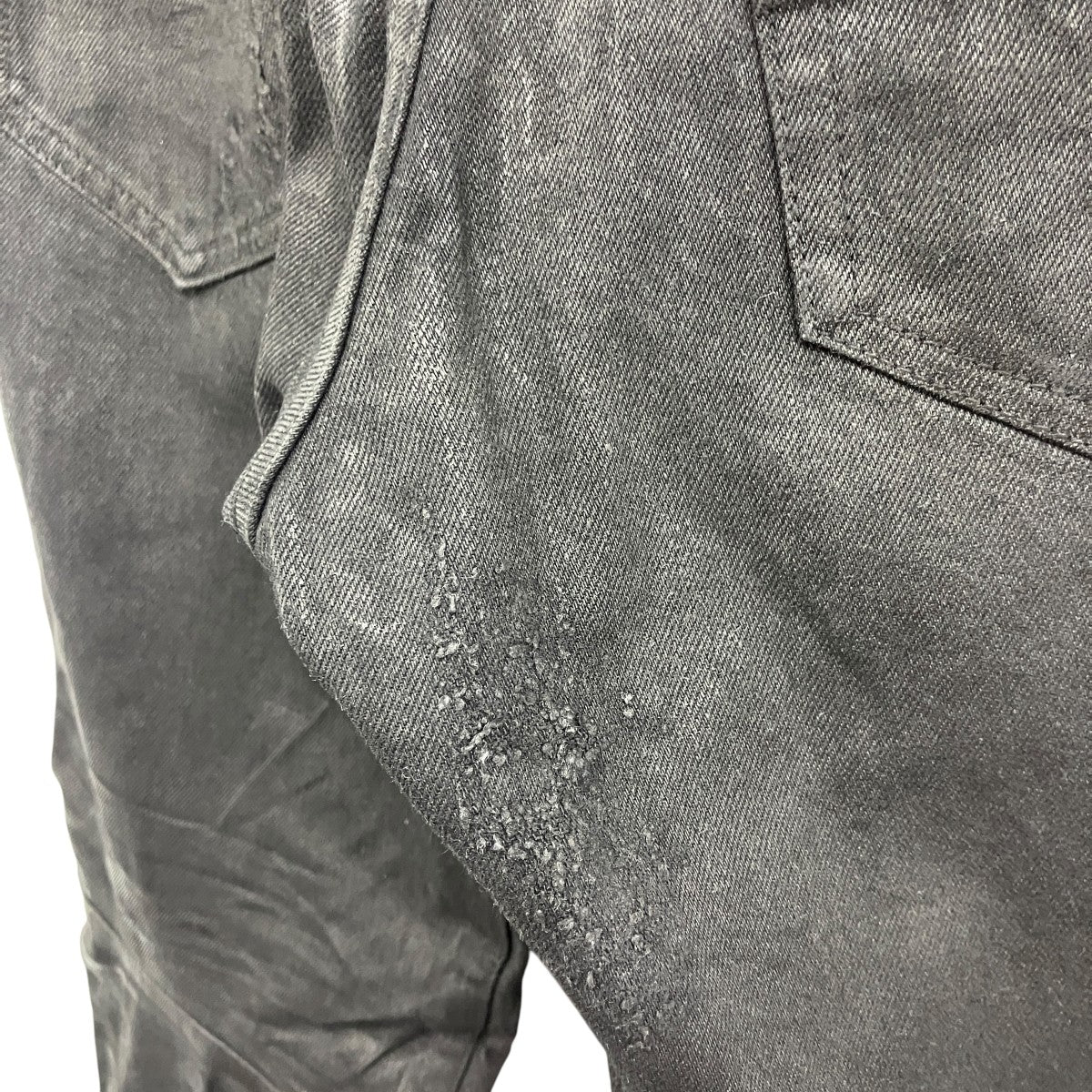 デストロイ コーティングスキニーデニムパンツ
