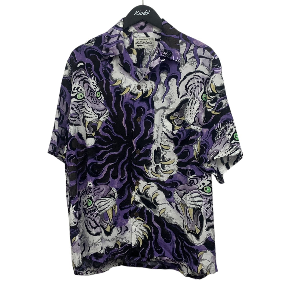 総柄シャツ
