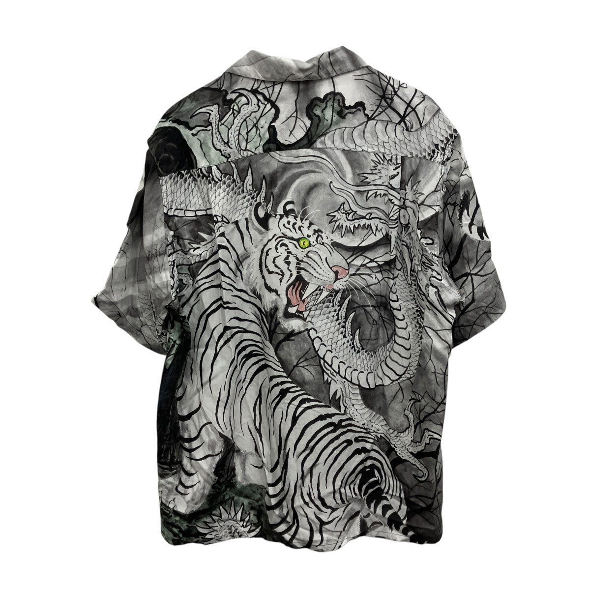 総柄シャツ