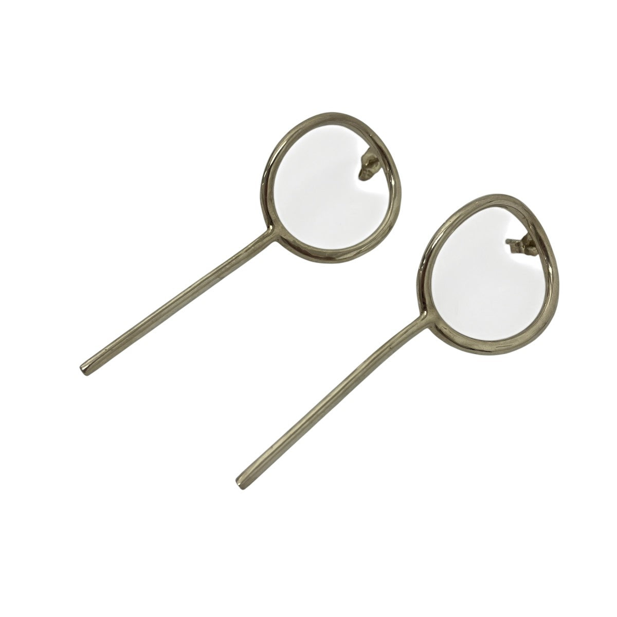 デザインピアス