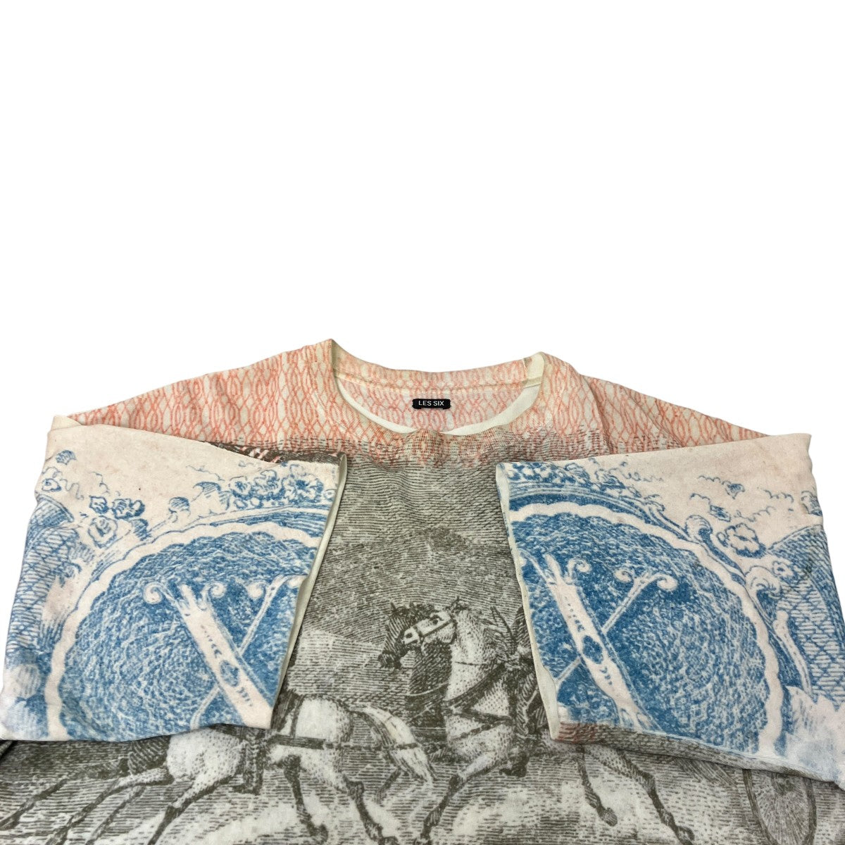 総柄Ｔシャツ