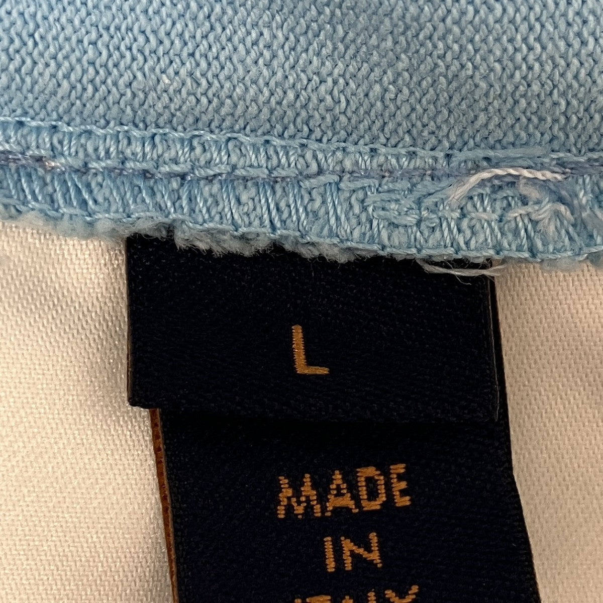 インサイドアウトTシャツ