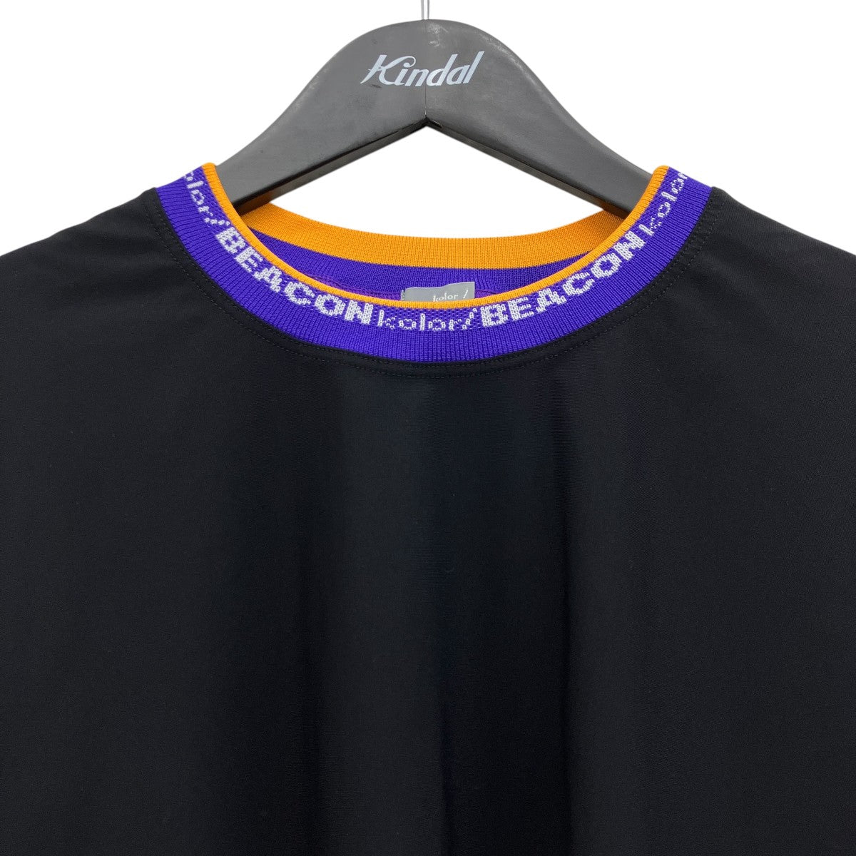 ロゴ ジャガードネックストレッチナイロンTシャツ