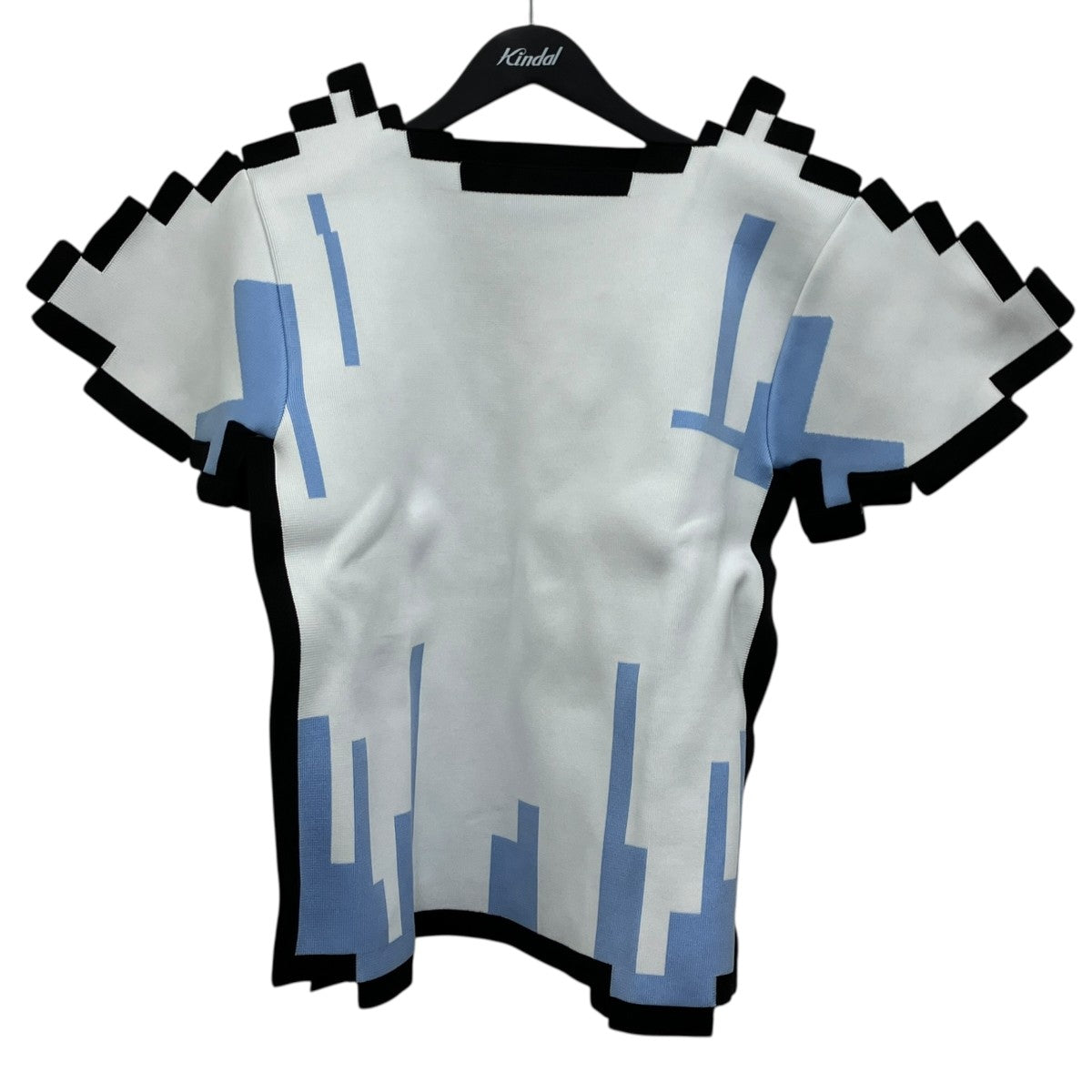 PIXELATED TOP