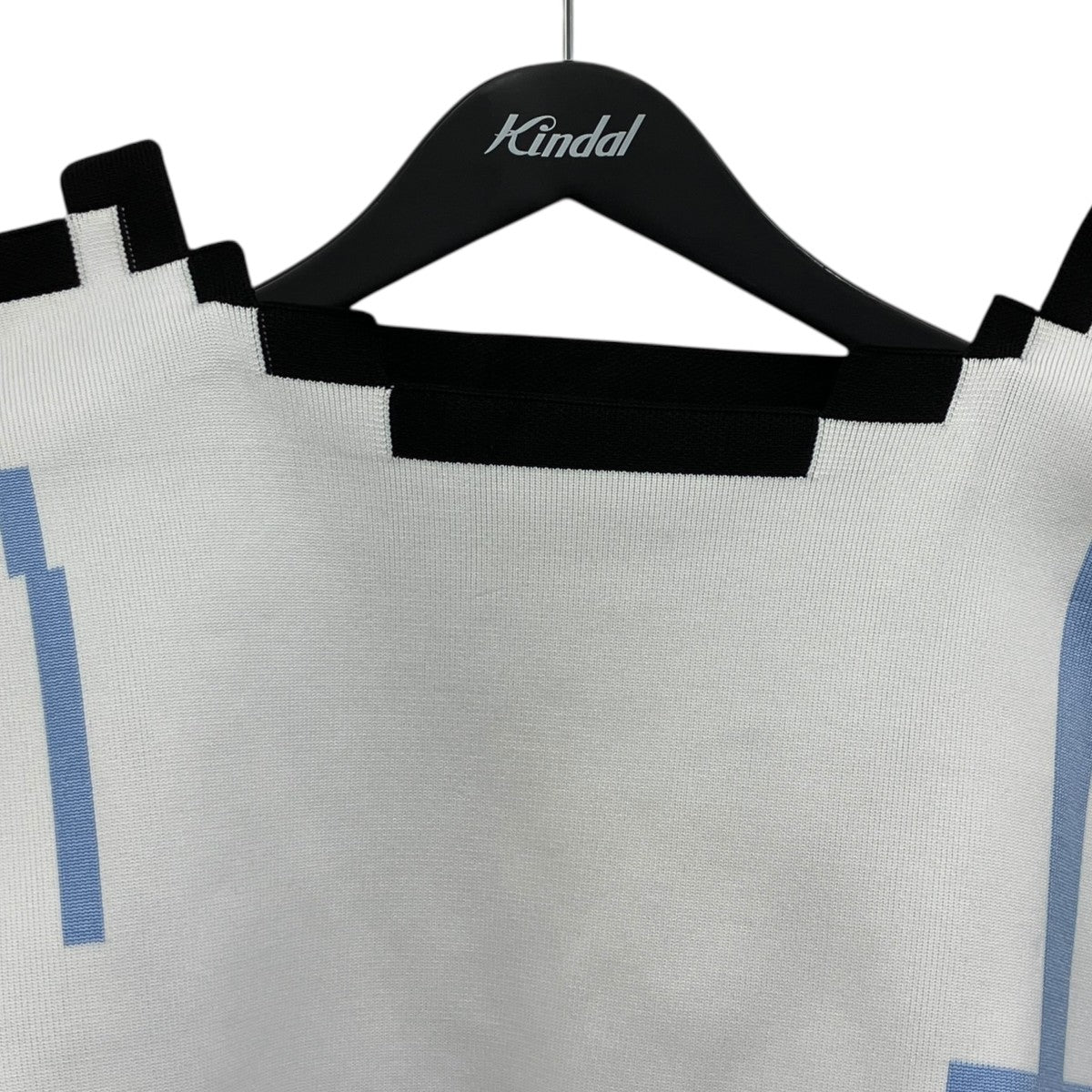 PIXELATED TOP
